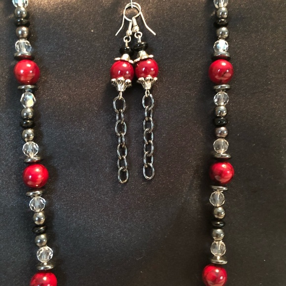 HANDMADE ONE OF A KIND NECKLACE & EARRINGS - Picture 3 of 4